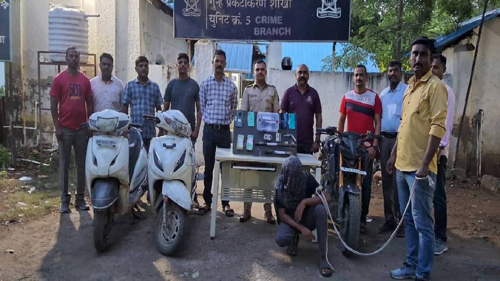 Crime branch unit 5 arrested thief for reselling and re stealing two wheeler