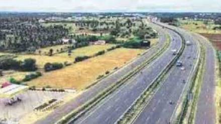 monsoon stalled mumbai goa highway work in raigad Ratnagiri completed stretches still lack streetlights