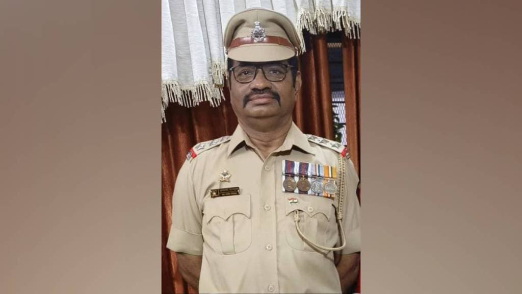 assistant Police inspector sambhaji deshmukh receives Presidents Police medal again for outstanding service in force