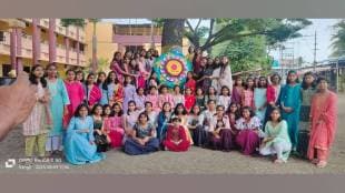 girls celebrated raksha bandhan in a unique way by tying rakhi to a tree at thorat academy in Santiniketan