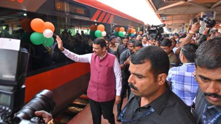 Indian railway CM devendr fadnavis said direct nagpur Pune route save time distance planning underway soon