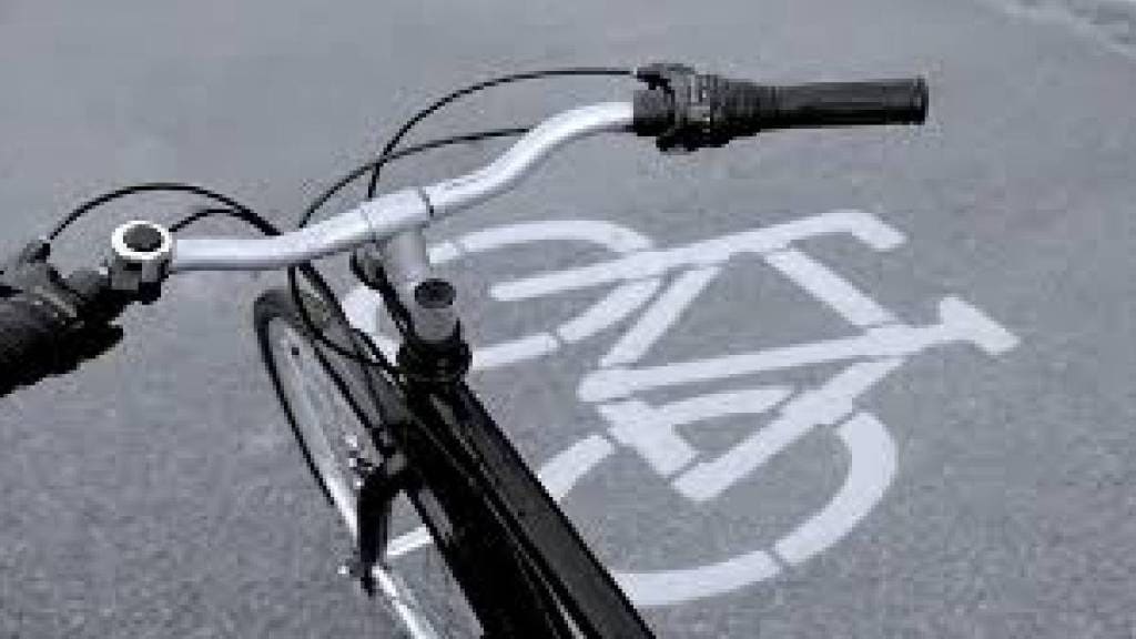 MMRDA decided to demolish cycle lane constructed at bandra Kurla Complex and work of demolishing begun from few days
