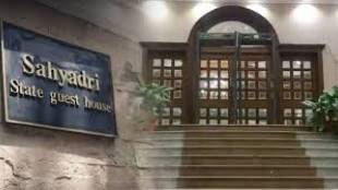 meetings at sahyadri guest house ministerial bungalows cause traffic troubling pedestrians on narrow roads