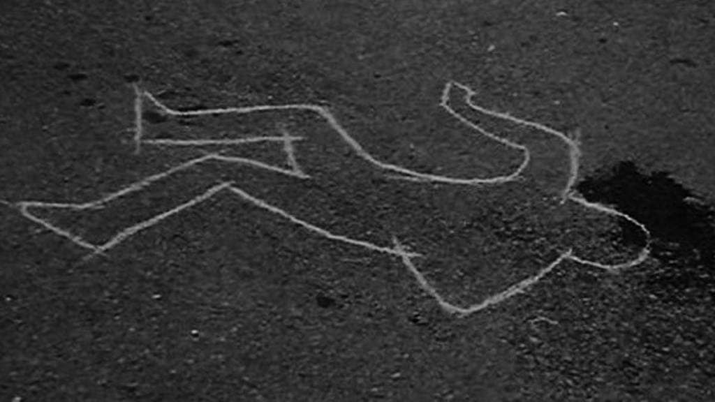 woman came to tea stall Mercedes driver crushed woman