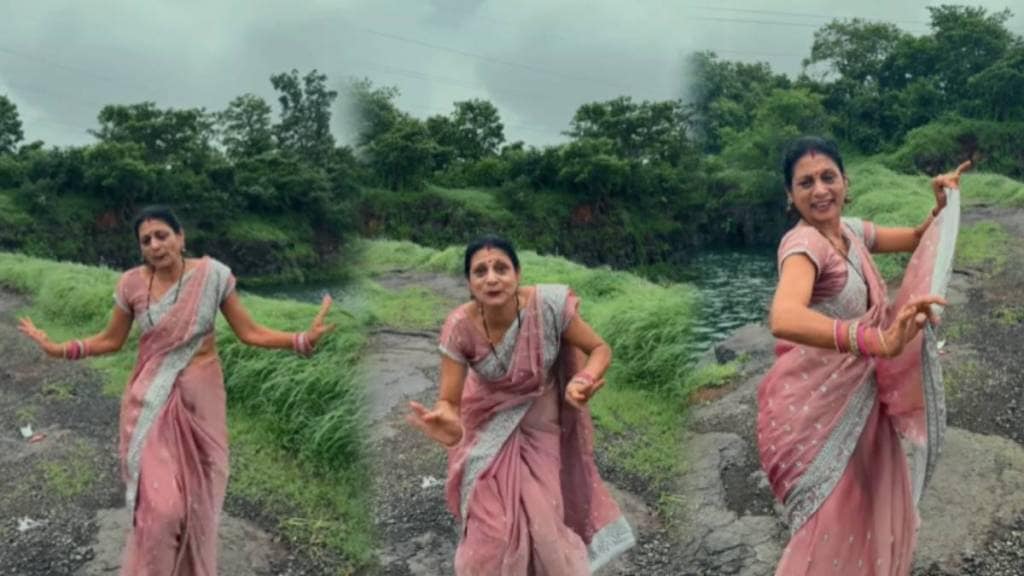 Aunty Dance in bhojpuri song