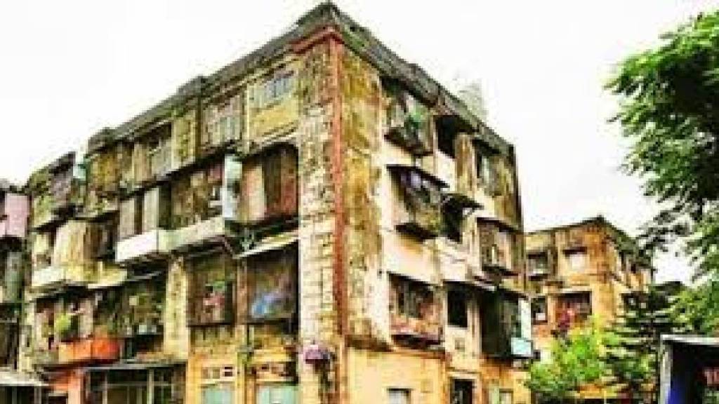 residents of n m joshi marg chawl redevelopment Project demanded one parking space be provided behind one house in parking lot