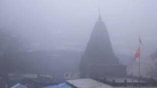 elderly Kalyan woman 80 000 gold bangle stolen in bhimashankar temple