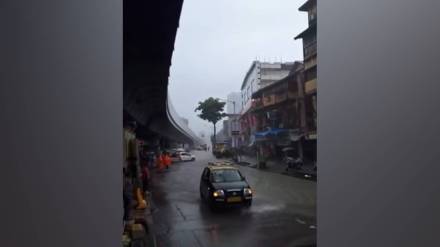 heavy rain mumbai hindmata area Parel