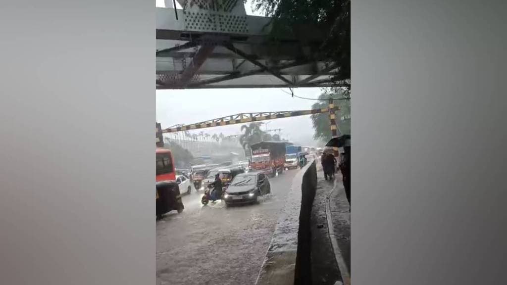 Thane heavy rain, Thane flooding 2025, red alert Thane weather, Thane waterlogging update, rain damage Thane city, Thane traffic disruptions rain, Thane emergency response,