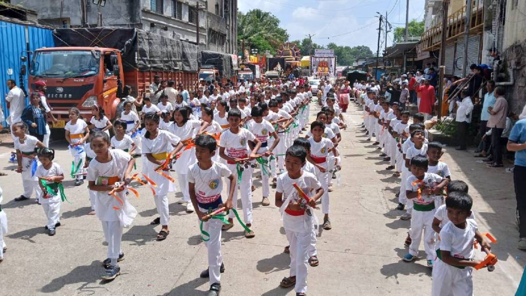 nashik gulalwadi Gym Dhol and Lezeem team participation in immersion not confirm due to internal dispute