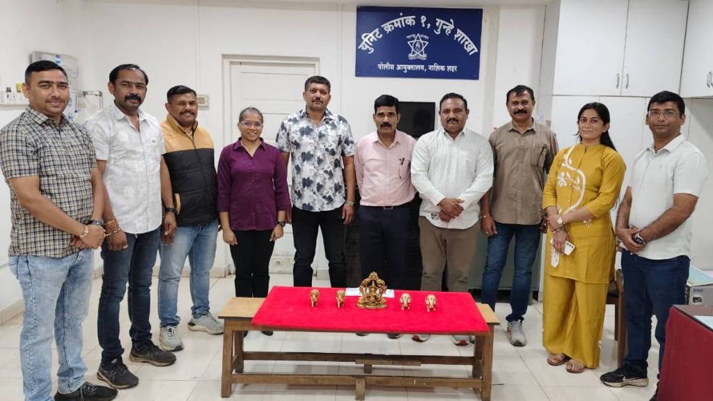 three women stole Ganpati idol elephants caught in Nashik