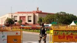 Parliament Security : संसदेच्या सुरक्षेत मोठी चूक, भिंतीवरून उडी मारून एका व्यक्तीने आत प्रवेश केल्याने गोंधळ
