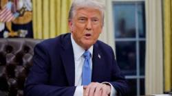 Donald Trump : ट्रम्प यांच्या धोरणांमुळे अमेरिकेतील स्थलांतरितांच्या संख्येत घट; अर्थव्यवस्थेवर काय परिणाम होणार? तज्ज्ञांनी व्यक्त केली ‘ही’ भिती