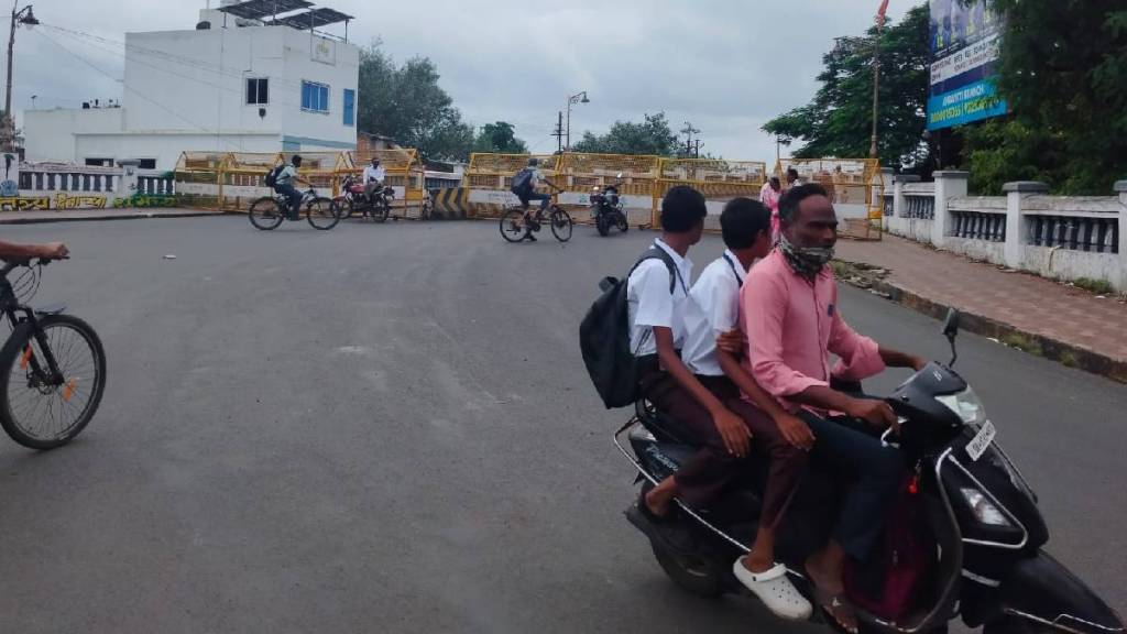 Rajkamal Chowk railway flyover finally closed