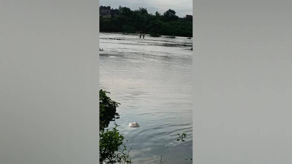 Van River floods Bhairavgad Hanuman Sagar project nears 79 percent capacity in three border district