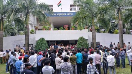 rahul dhotre died after mob attack in Panchavati ex BJP corporator uddhav nimse suspected