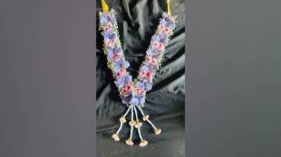 eco friendly ganeshotsav boosts demand for colorful natural flower garlands in the market this year