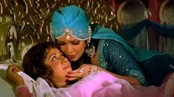 दोन अभिनेत्रींच्या किसिंग सीनमुळे वाद, दिग्दर्शकाचं करिअर संपलं; प्रेक्षकांनी नाकारलेला कोट्यवधींचे बजेट असलेला चित्रपट