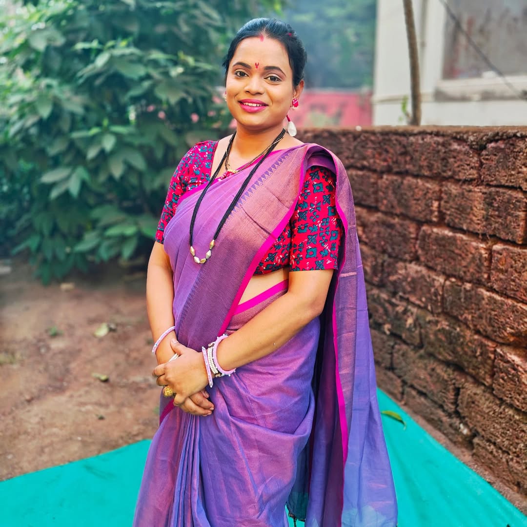 Red Soil Stories Shirish Gavas Information