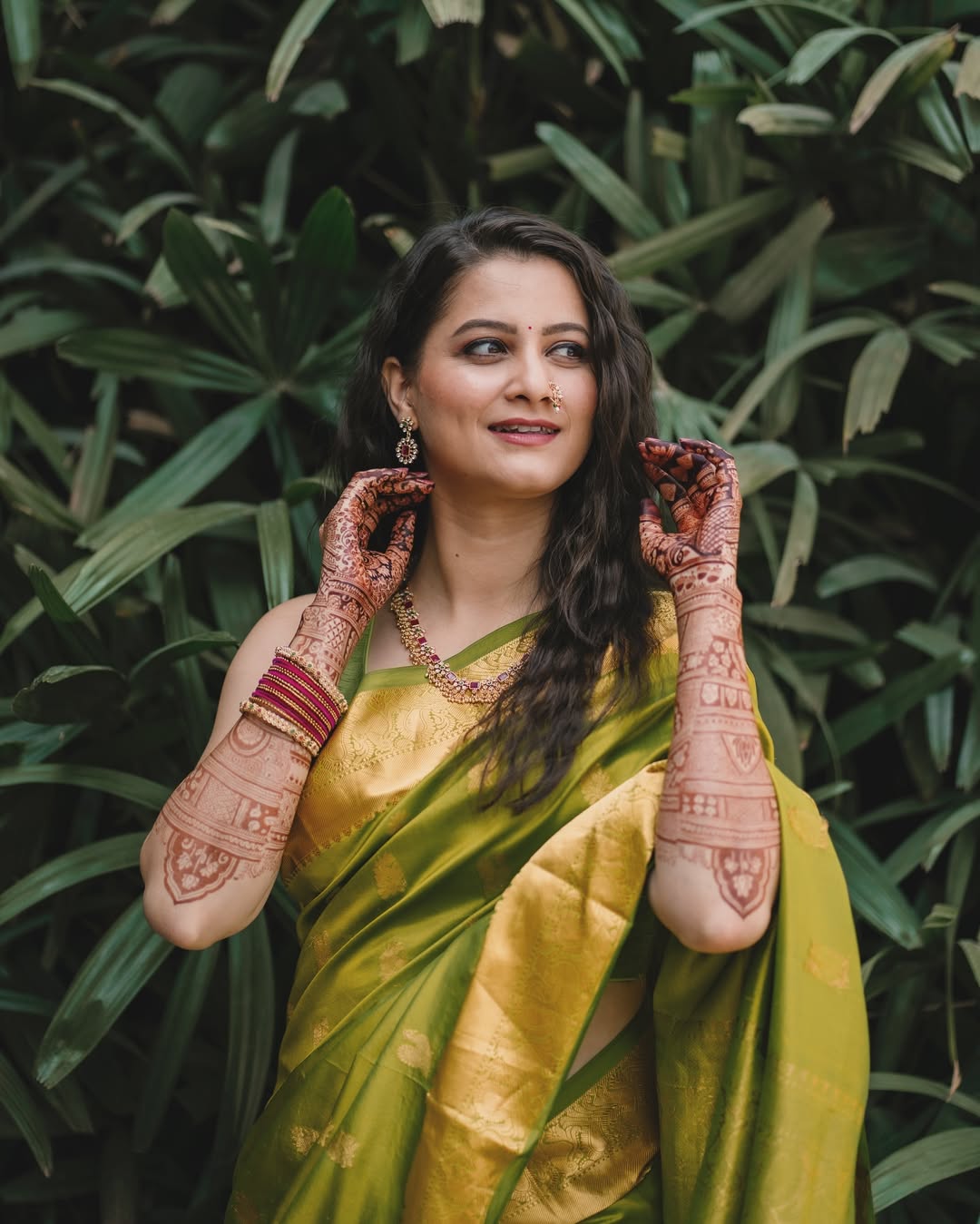 Revati Lele Mangalagaur 2025 Look