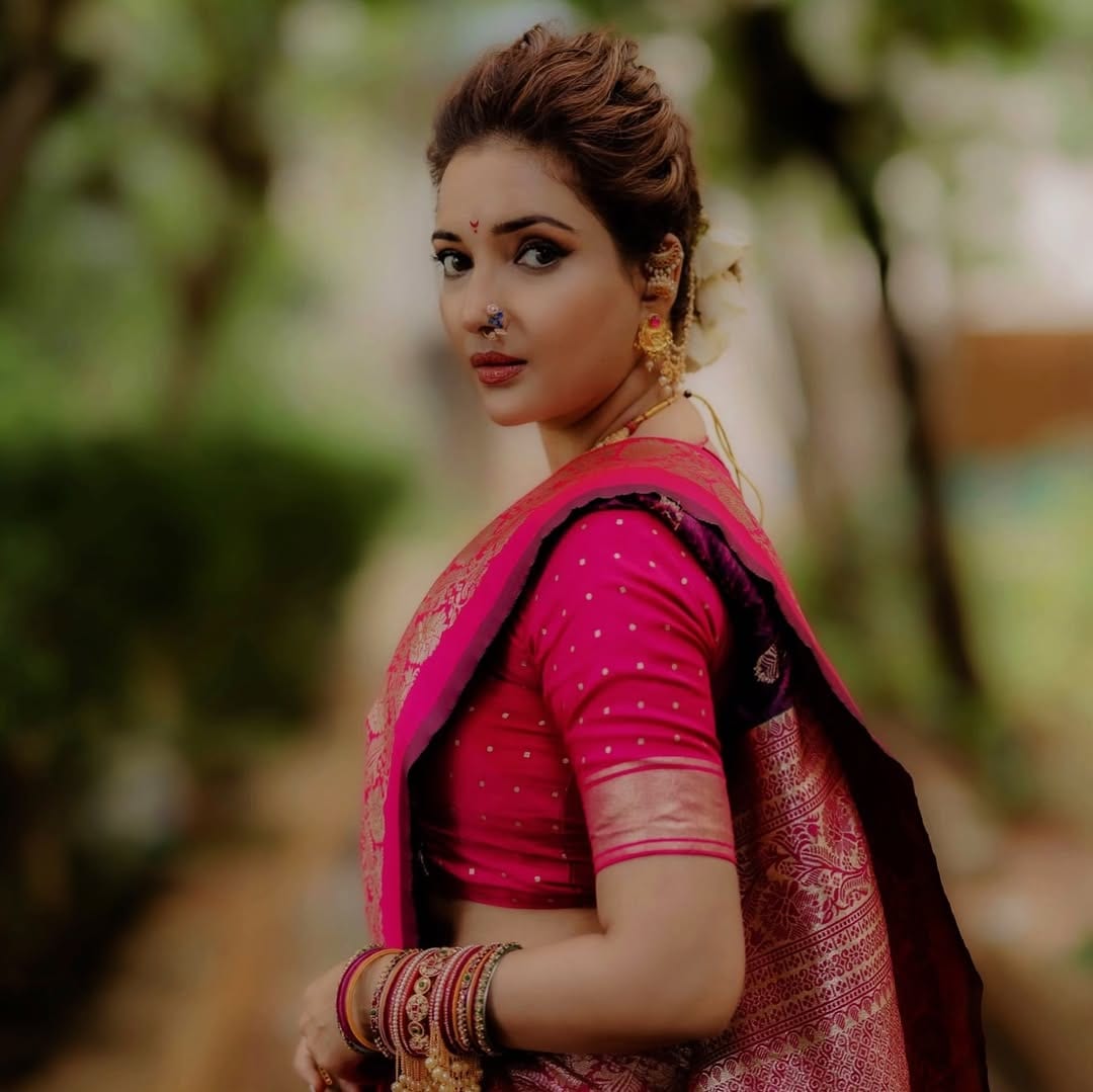 Rupali Bhosle Mangalagaur 2025 Look