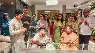 Sachin Tendulkar Post for Mothers Birthday Arjun Sania Chandok First Time Seen Together