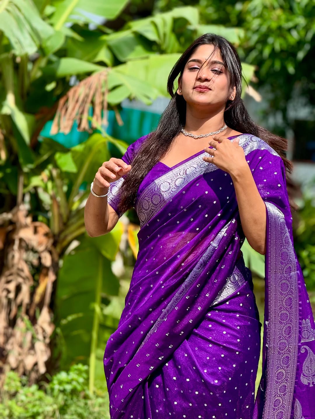 Samruddhi kelkar purple colour saree look