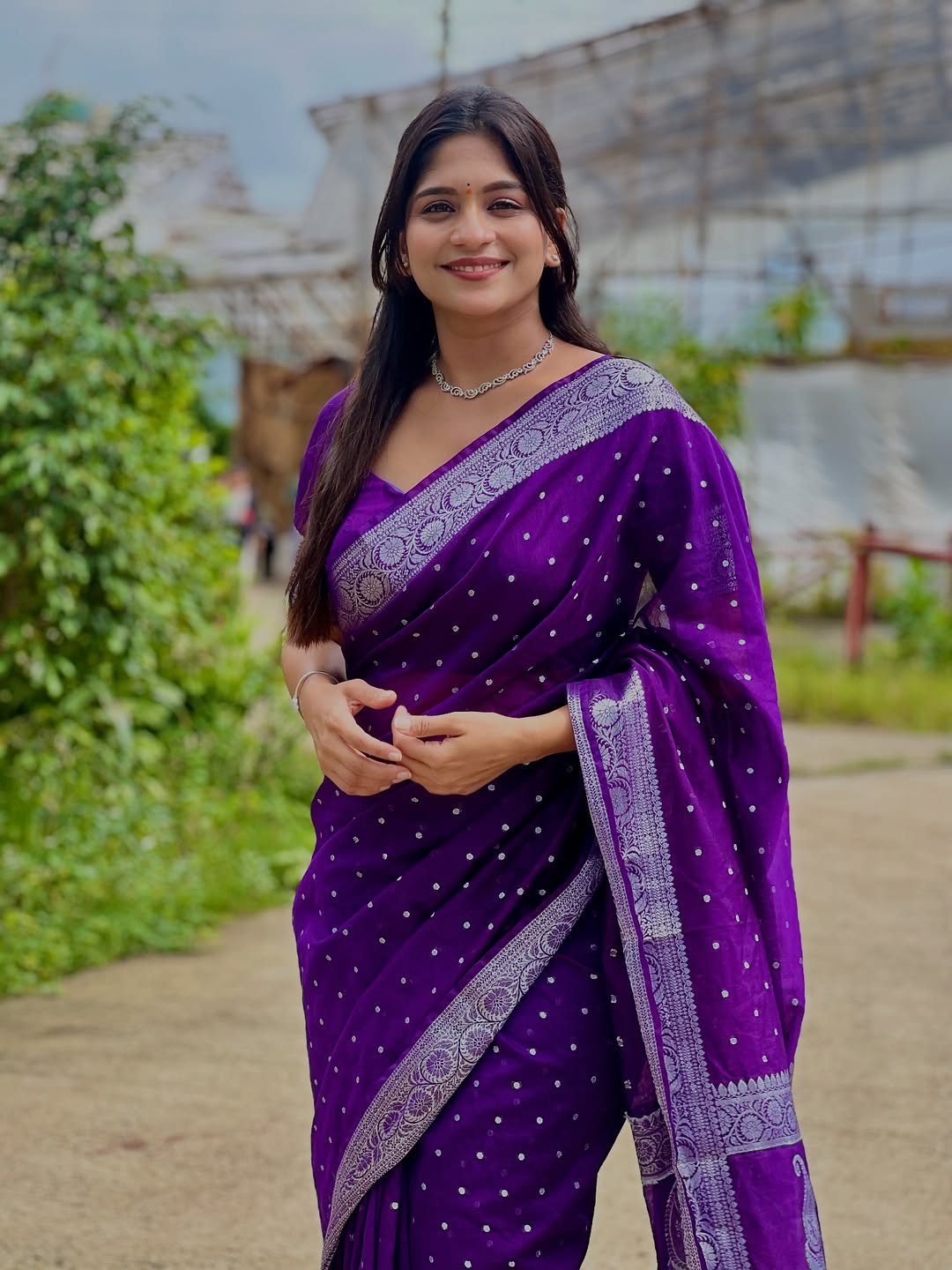Samruddhi kelkar purple colour saree look