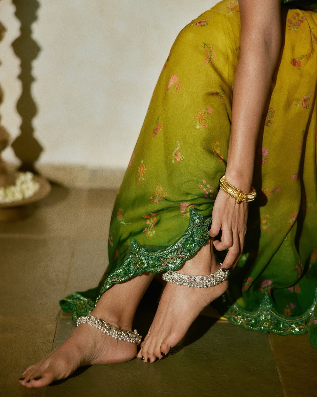 Mrunal thakur ganeshotsav saree look 2025