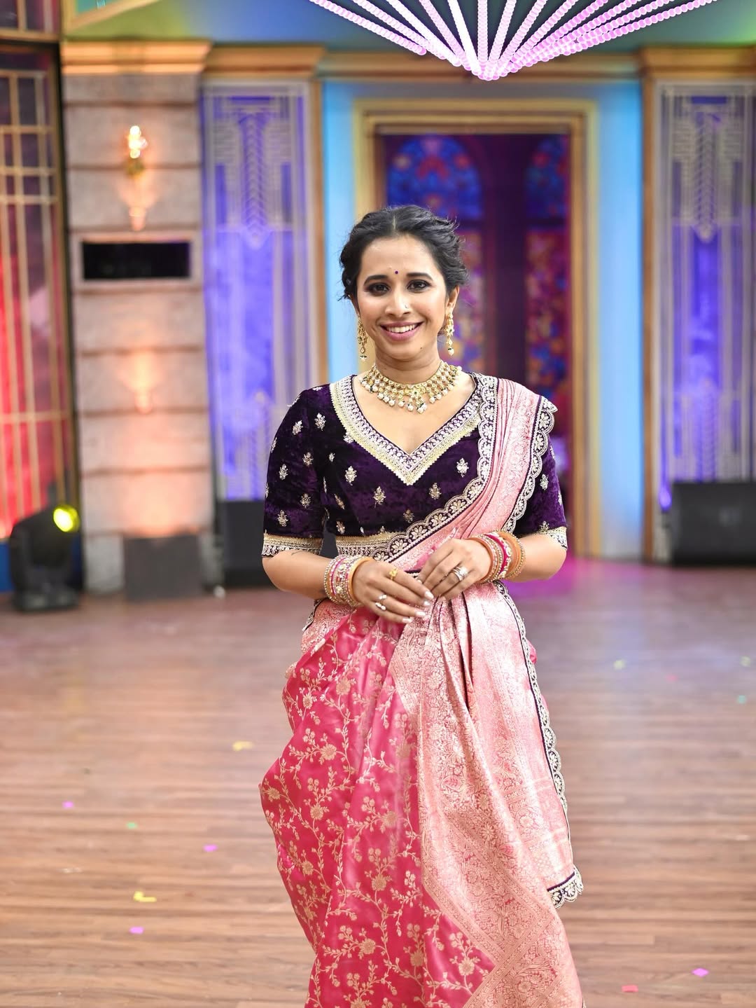 Shreya Bugde Pink Banarasi Saree Look