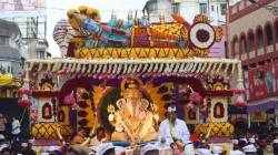 Ganesh Chaturthi 2025: श्रीमंत दगडूशेठ हलवाई गणपतीची भव्य रथातून आगमन मिरवणूक…