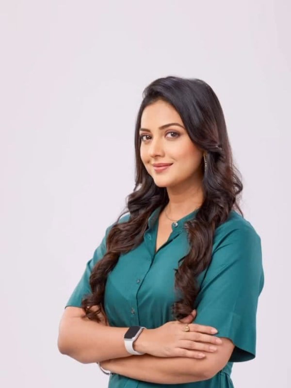Tejashri Pradhan New Reel Video