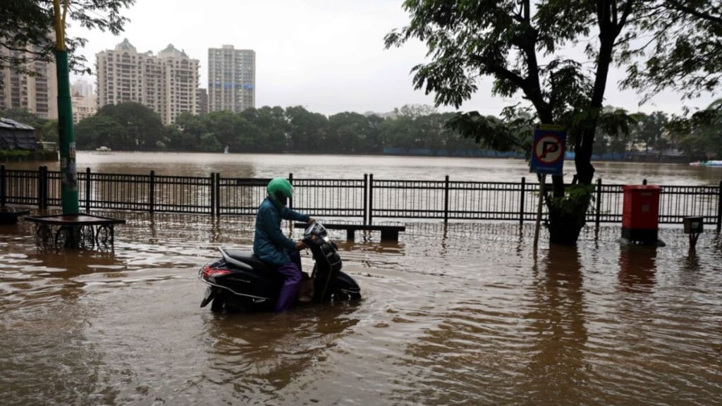 Thane heavy rain impact office workers residents struggling with waterlogging
