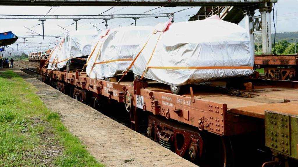 he countrys first Ro Ro car service was operated on Konkan Railway