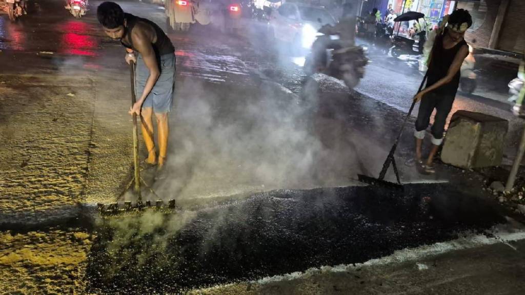 Ulhasnagar potholes Municipal Corporation declared list potholes mla kumar ailani