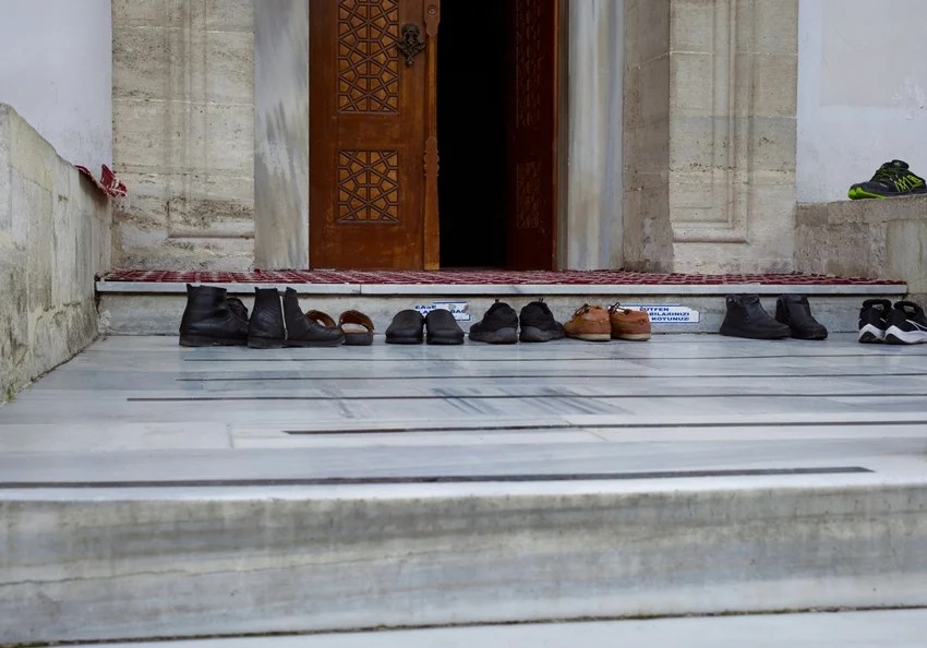 Barefoot in temples, Why do we remove shoes in temples