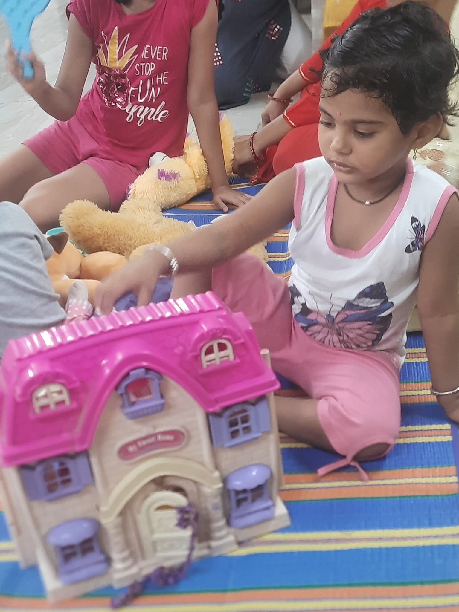 What Is Maharashtra Government Palna Yojna for working mothers know in marathi