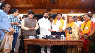 Ramdas Kamble Shiv Sena, Eknath Shinde party join, Mumbai political news, Shiv Sena faction Mumbai,
