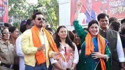 रणदीप हुड्डा, नवनीत राणा यांचा दहीहंडी उत्सवात डान्स, गळ्यात भगवा शेला घालून…