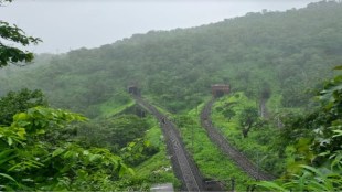 Mumbai Nashik local train, MEMU local shuttle Mumbai Nashik, Mumbai Nashik railway service, MEMU train trial Kasara Ghats, Mumbai Nashik MEMU trial,