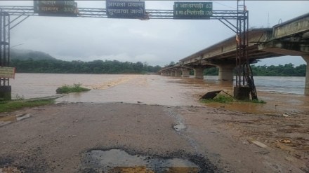 Gadchiroli heavy rain, Gadchiroli flood update, rain disruption Gadchiroli, Gadchiroli road closures,