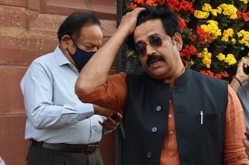 Indian Parliament Dress Code, MPs traditional attire India