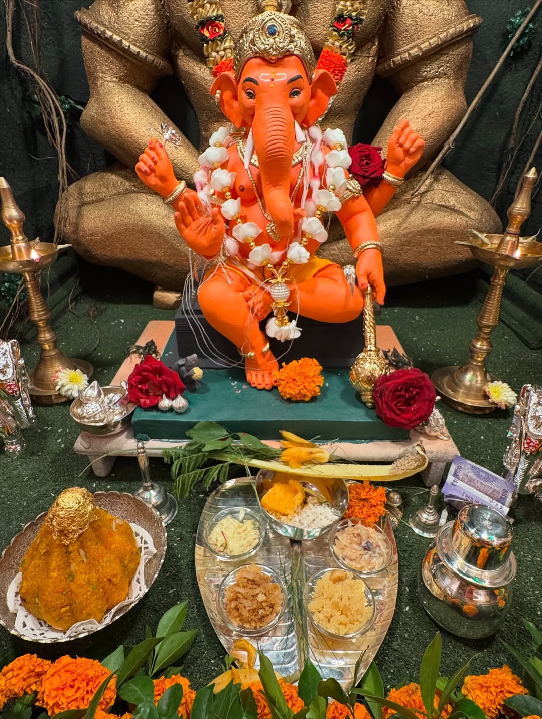 abhidnya bhave beautiful hanuman mandir decoration for ganpati