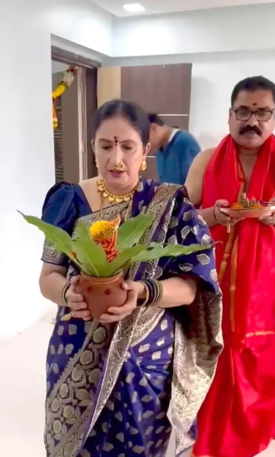 actress rasika dhamankar daughter buys new house and gifted her