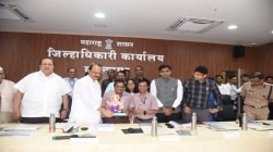 अजित पवारांकडून कोल्हापूरात लोक प्रतिनिधींसह अधिकारी धारेवर…