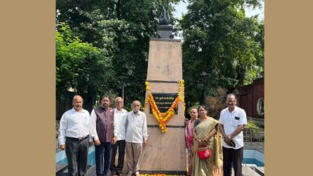 controversy erupts in Chandrapur over amma chowk naming after mlas mother martyrs son questions bjp controversy erupts in Chandrapur over amma chowk naming after mlas mother martyrs son questions bjp