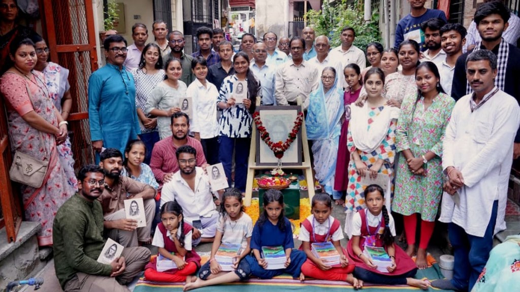bhahinabai chaudhari legacy celebrated with poetry in Jalgaon