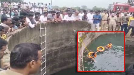 Four killed in car accident after falling into well Jalna