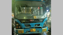 गजबजलेल्या लक्ष्मी रस्त्यावर पीएमपी चालकाला हृदयविकाराचा झटका, वाहतूक पोलिसांच्या तत्परतेमुळे पीएमपी चालकाला जीवदान