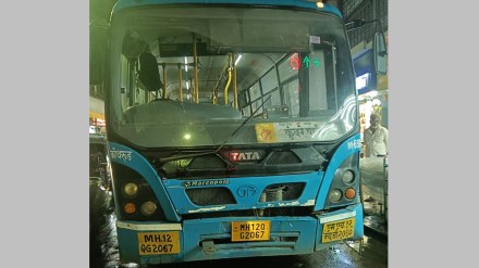 pune pmp bus driver heart attack